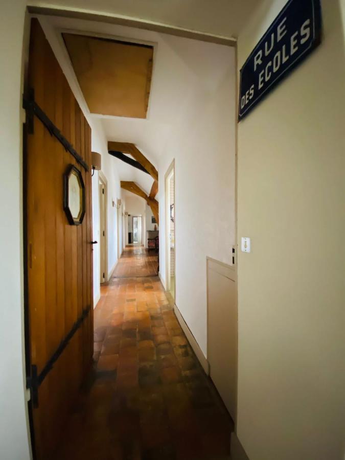 Maison Des Arts Francueil Экстерьер фото